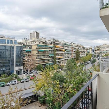 Modernised Athenian Apartment /W 2Br & 2Ba Екстер'єр фото