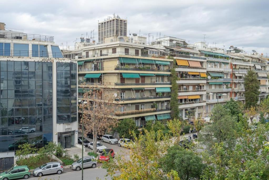 Modernised Athenian Apartment /W 2Br & 2Ba Екстер'єр фото